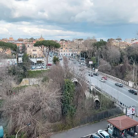 Apartment Domus Lucis Rome