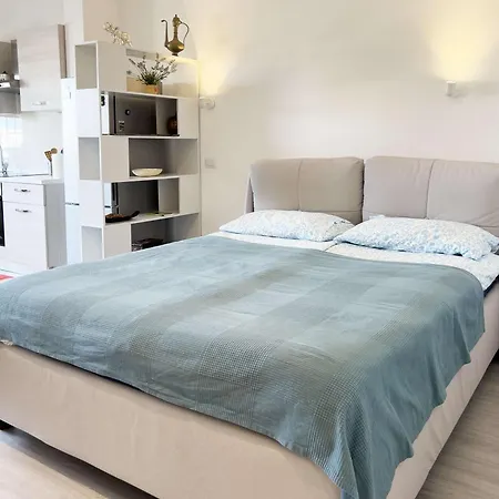 Domus Lucis Appartamento Roma