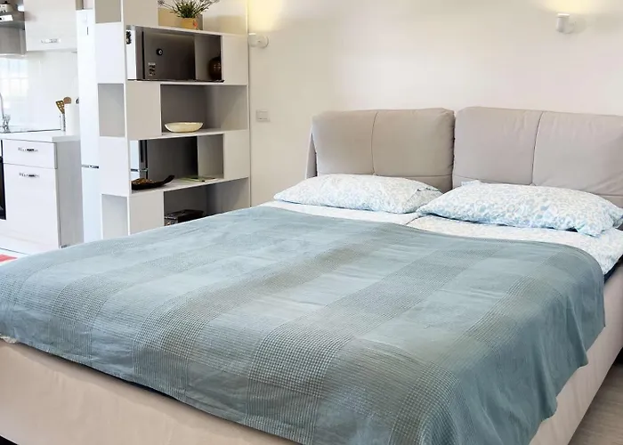 Domus Lucis Апартаменты Рим