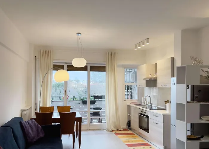 Domus Lucis Апартаменты *